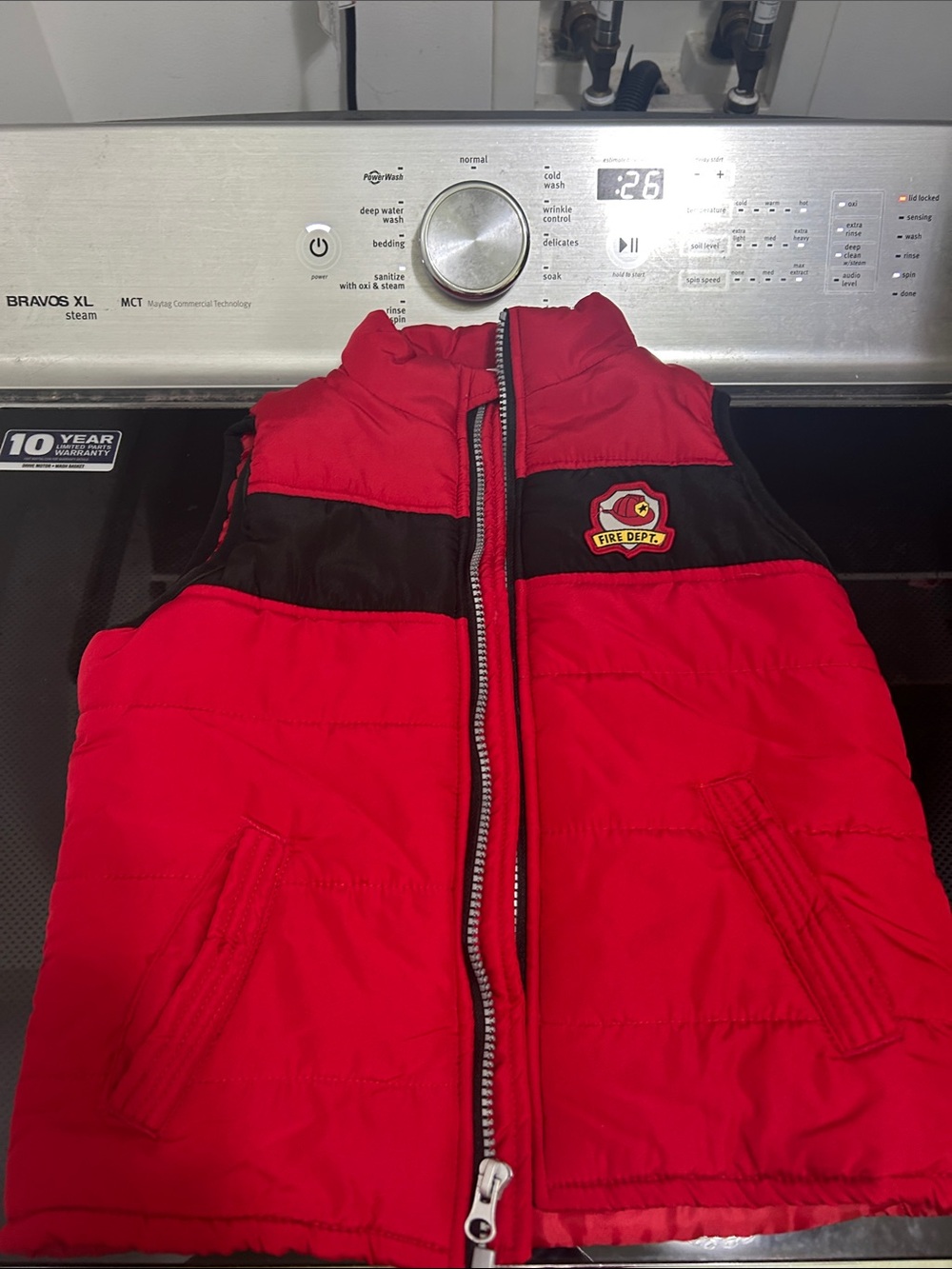 Boys size 4 puffer zipper vest firefighter